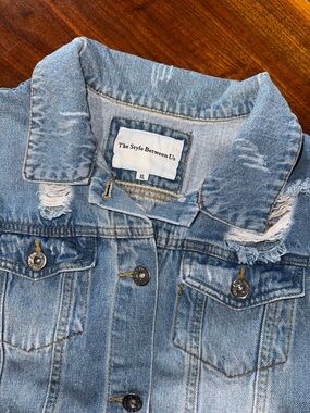 The Style Between Us, XL, Distressed Light Blue Distressed Grunge Denim Jacket